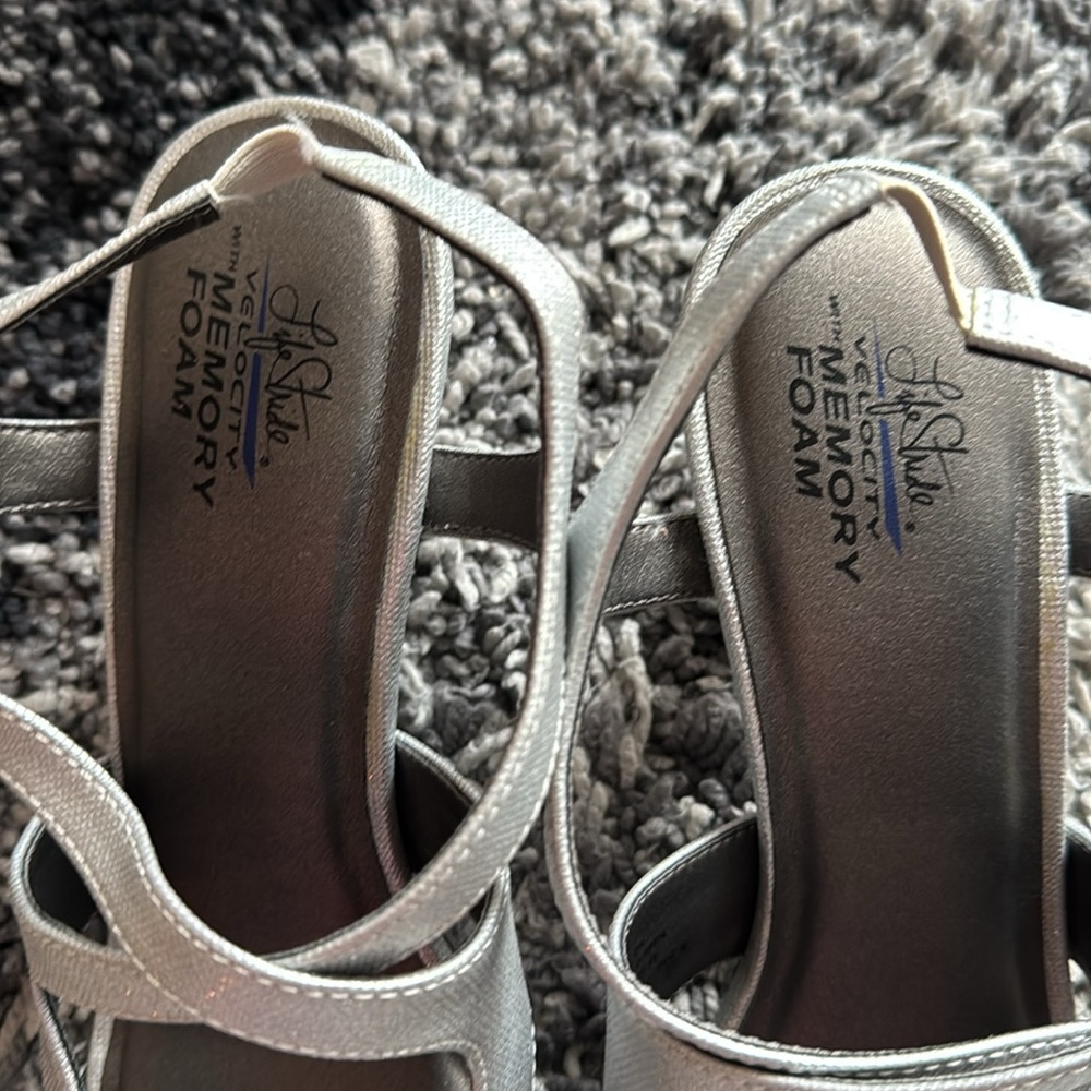 Life stride velocity memory foam heels - Picture 2 of 6